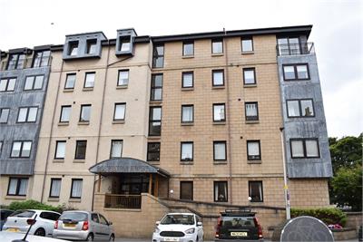 Flat 6/27,
Roseburn Drive,
Edinburgh,
EH12 5NS - image 1