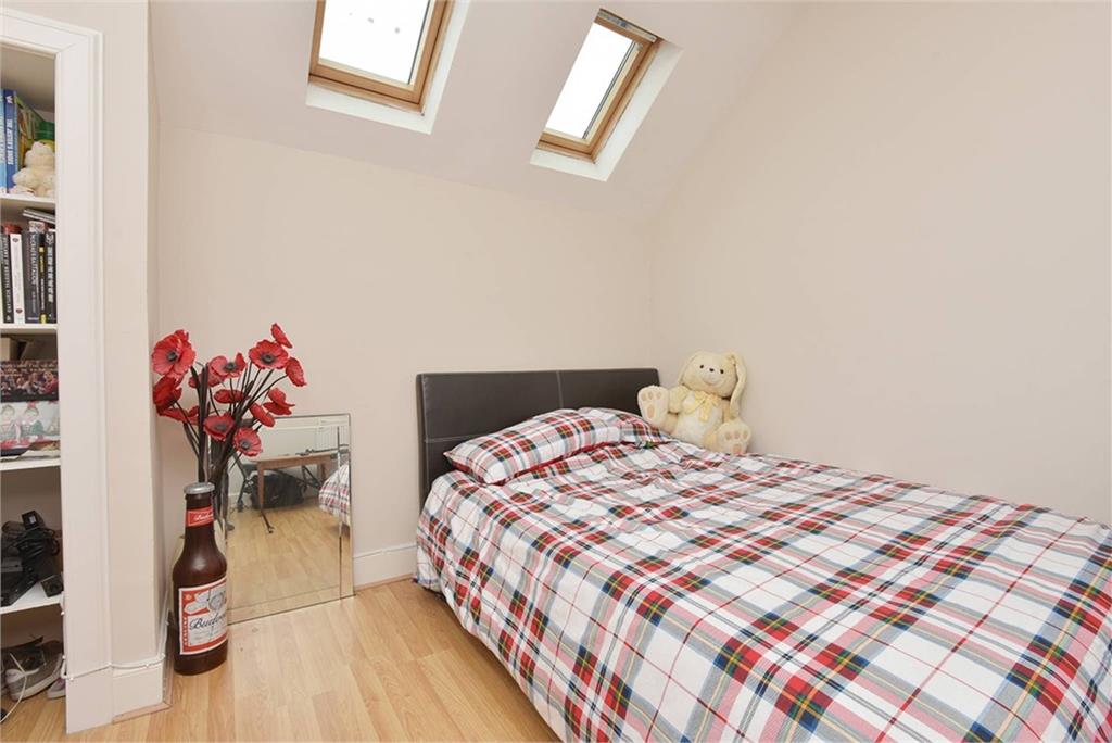 30 Kings Road, Grangemouth, FK3 9AR - image 4