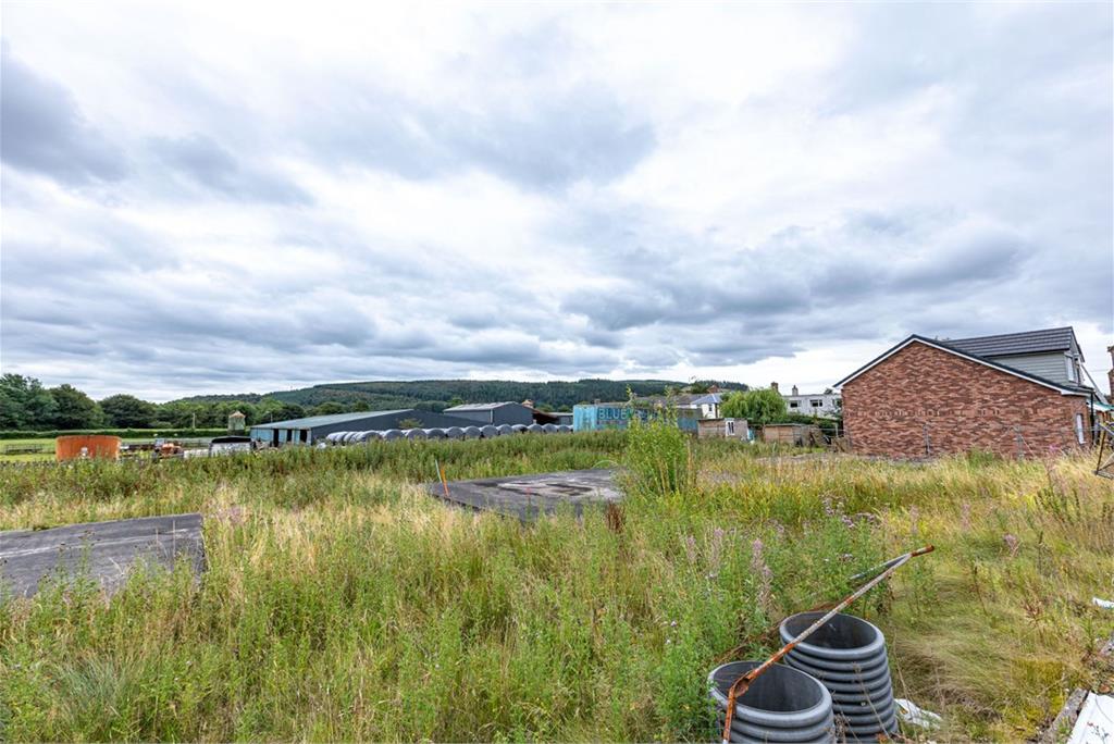 Plots, Meadowfoot Gardens, Ecclefechan, Lockerbie, DG11 3EW - image 3