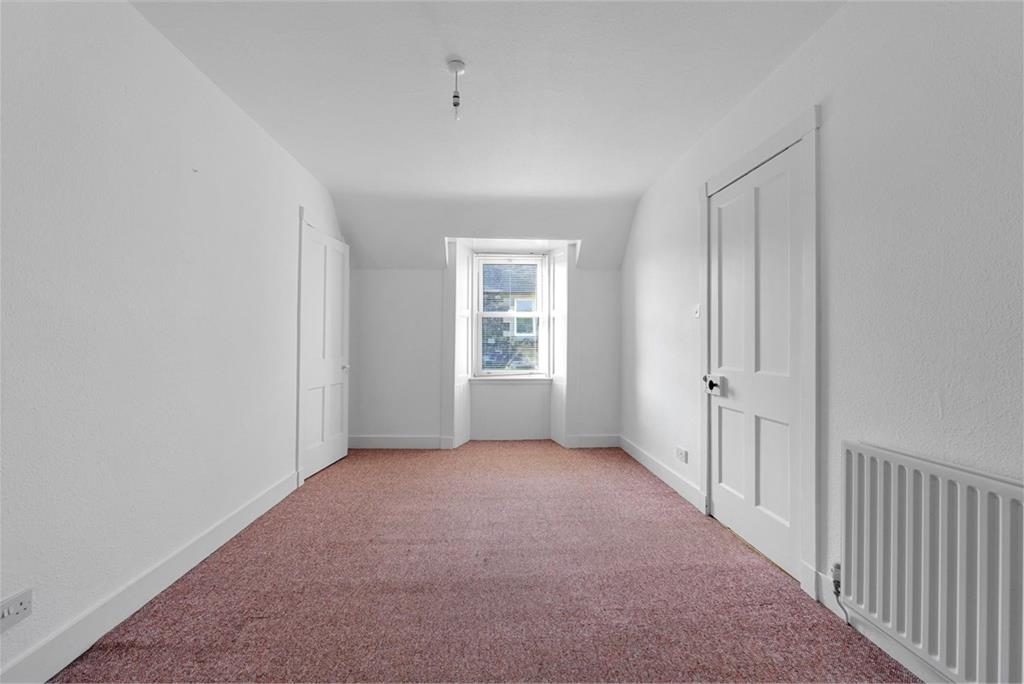 6 Cross Road, Peebles, EH45 8DH - image 7