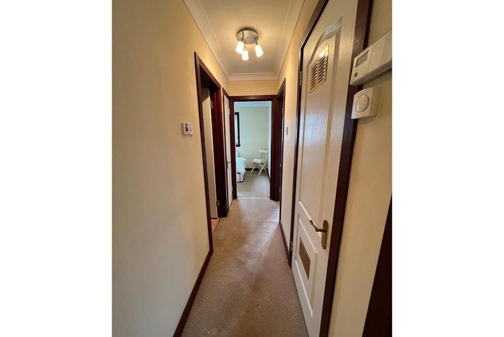 4 Newton Court,
First Floor Flat,
Millport,
Isle of Cumbrae,
KA28 0AT - image 15
