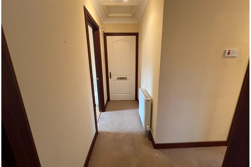 4 Newton Court,
First Floor Flat,
Millport,
Isle of Cumbrae,
KA28 0AT - image 16