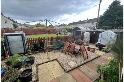 4 Newton Court,
First Floor Flat,
Millport,
Isle of Cumbrae,
KA28 0AT - image 20