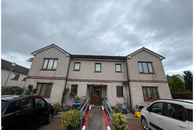 4 Newton Court,
First Floor Flat,
Millport,
Isle of Cumbrae,
KA28 0AT - image 27