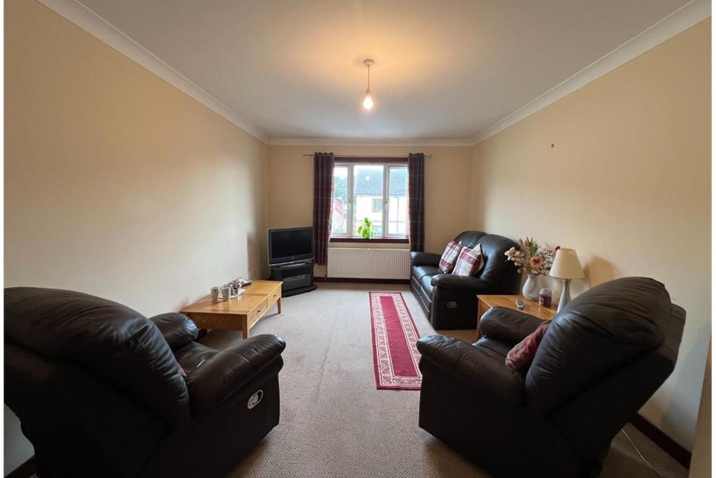 4 Newton Court,
First Floor Flat,
Millport,
Isle of Cumbrae,
KA28 0AT - image 5