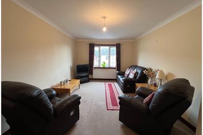 4 Newton Court,
First Floor Flat,
Millport,
Isle of Cumbrae,
KA28 0AT - image 5