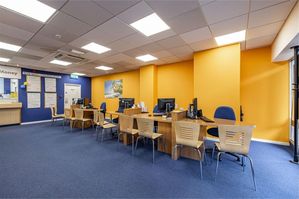 Commercial Premises At 86, Channel Street, Galashiels, TD1 1BD - image 3