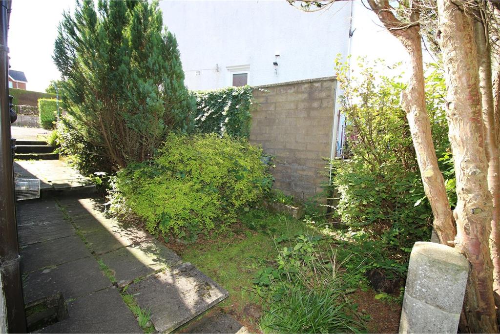 28 Sherwood Crescent,
Lockerbie,
DG11 2DY - image 11