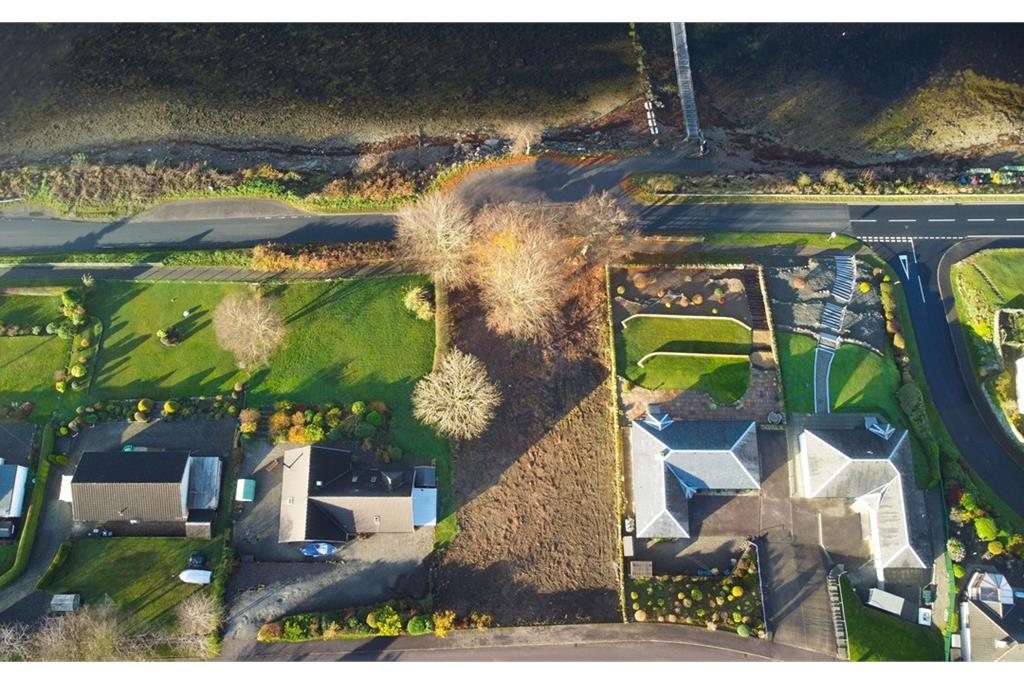 Land East of Canic,
Baycroft,
Strachur,
Cairndow,
PA27 8BY - image 7