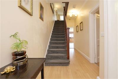 19 Barnton Grove, Barnton, Edinburgh, EH4 6EQ - image 4