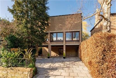 18A Queen's Crescent, Newington, Edinburgh, EH9 2BB - image 1