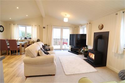 Lodge 9,
Barstobrick Ridge,
Ringford,
Castle Douglas,
DG7 2AY - image 2
