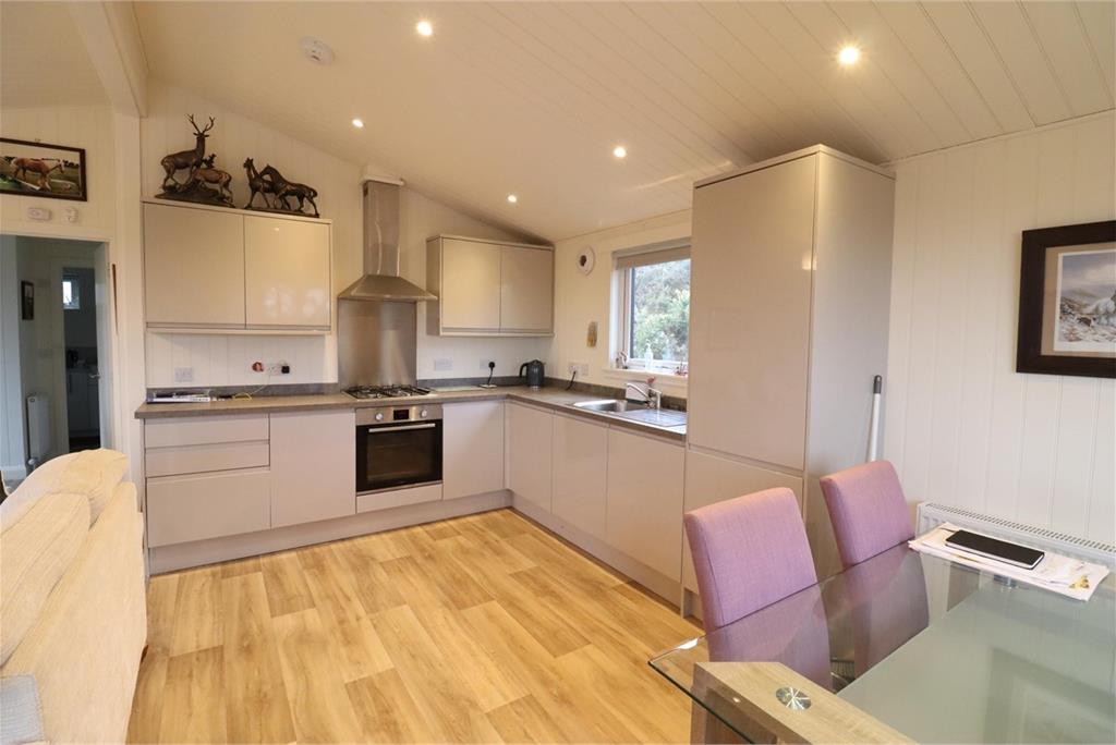 Lodge 9,
Barstobrick Ridge,
Ringford,
Castle Douglas,
DG7 2AY - image 5