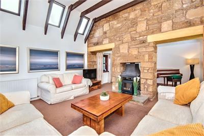 17 Mid Street,
Kettlebridge,
Cupar,
KY15 7QQ - image 7