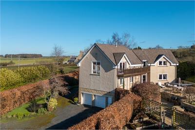 Teasel Bank,
Sprouston,
Kelso,
TD5 8HW - image 2