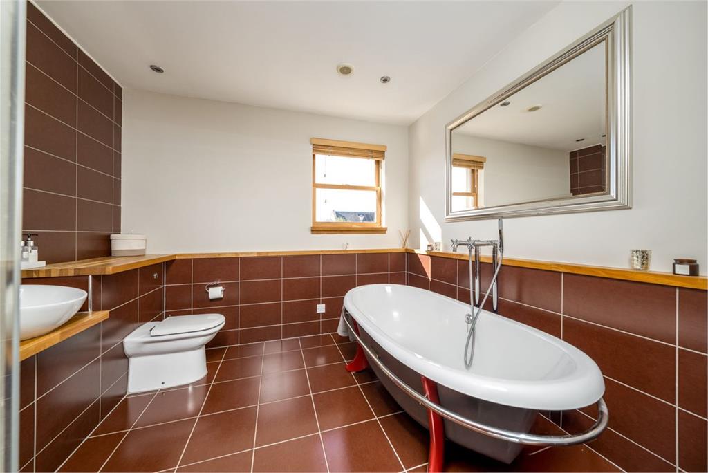 Kirkwall,
1 Houndslow Road,
Westruther,
Gordon,
TD3 6NS - image 19