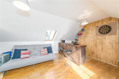 Kirkwall,
1 Houndslow Road,
Westruther,
Gordon,
TD3 6NS - image 34