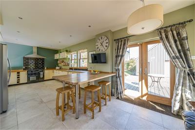 Kirkwall,
1 Houndslow Road,
Westruther,
Gordon,
TD3 6NS - image 10