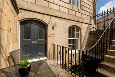 9 Leopold Place, New Town, EH7 5JW - image 17