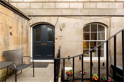 9 Leopold Place, New Town, EH7 5JW - image 18