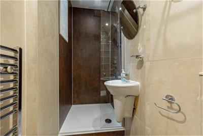 9 Leopold Place, New Town, EH7 5JW - image 10