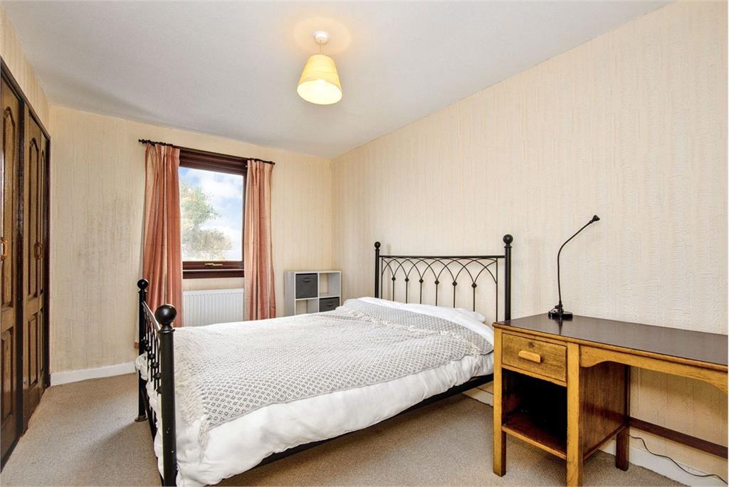 1 Kirklatch Court,
Pittenweem,
Anstruther,
KY10 2LW - image 5
