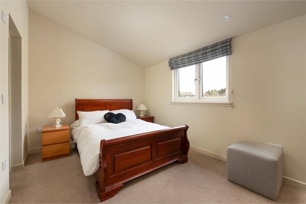28 Balloch Park, Aberfeldy, PH15 2LU - image 12