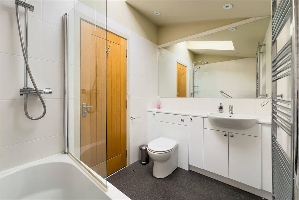 28 Balloch Park, Aberfeldy, PH15 2LU - image 18