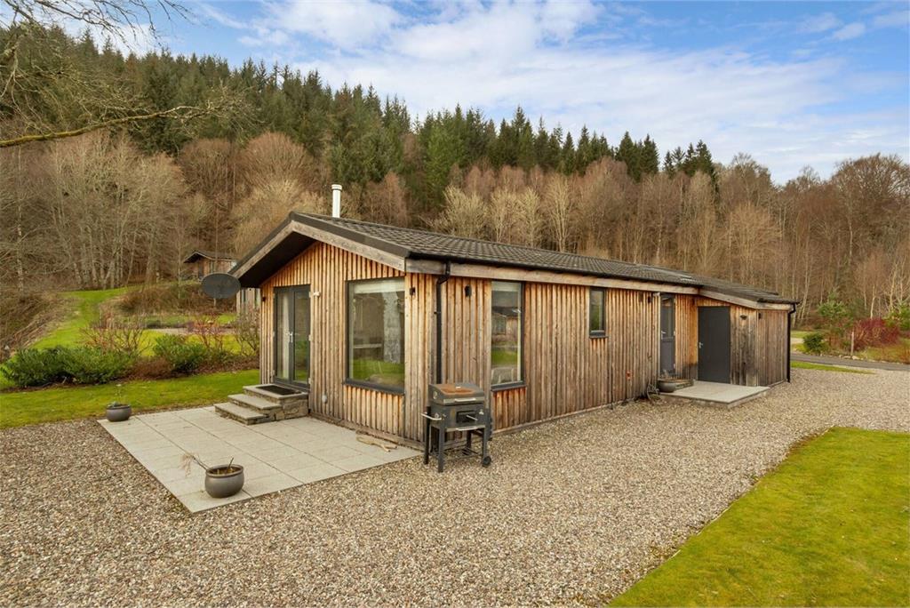 28 Balloch Park, Aberfeldy, PH15 2LU - image 25