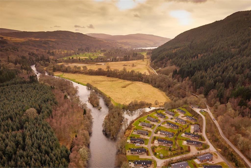 28 Balloch Park, Aberfeldy, PH15 2LU - image 35