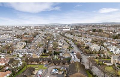 35 Carrick Gardens,
Ayr,
KA7 2RT - image 21