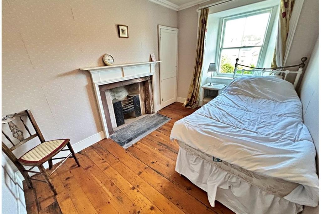 23 Castle Street,
Kirkcudbright,
DG6 4JA - image 20