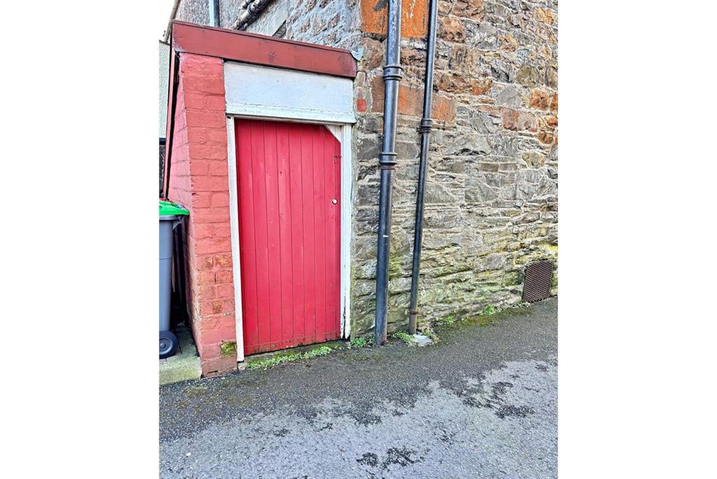 23 Castle Street,
Kirkcudbright,
DG6 4JA - image 29