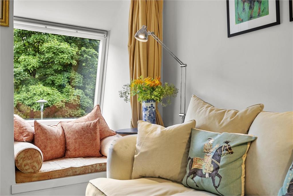 42 West Mill Road,
Edinburgh,
EH13 0NZ - image 5