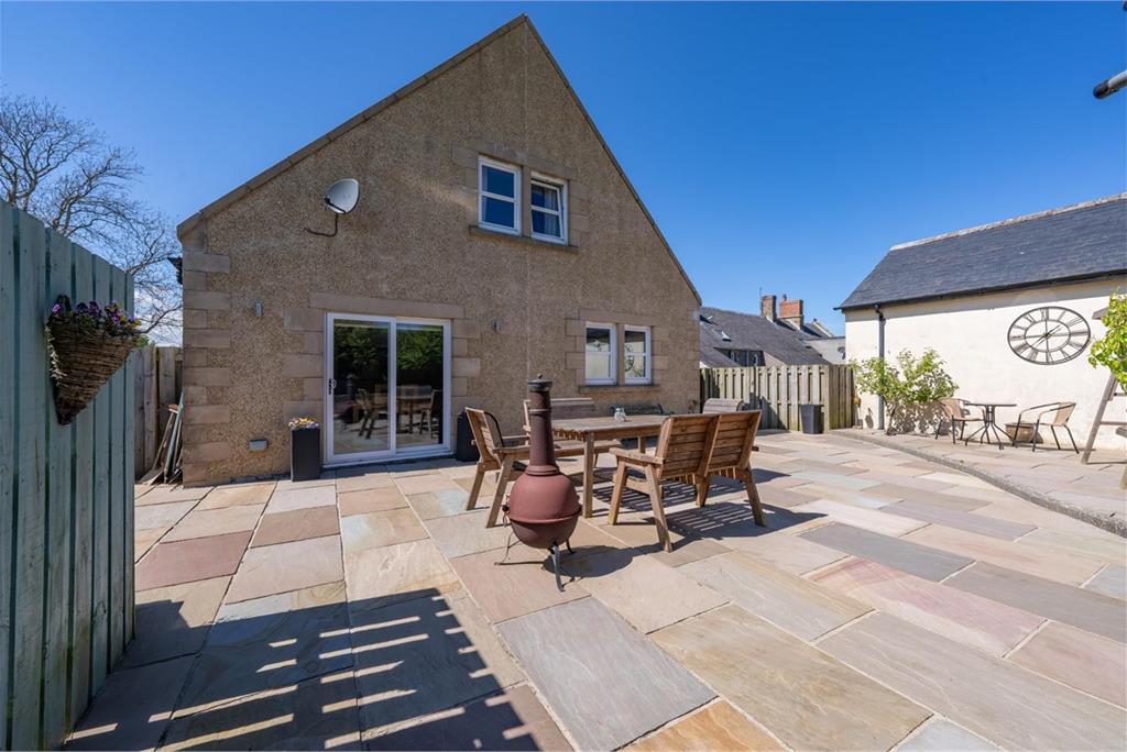 Oakwood,
Peelwalls
Eyemouth,
TD14 5RL - image 23