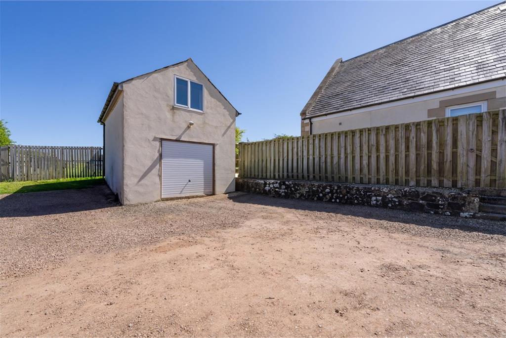 Oakwood,
Peelwalls
Eyemouth,
TD14 5RL - image 26