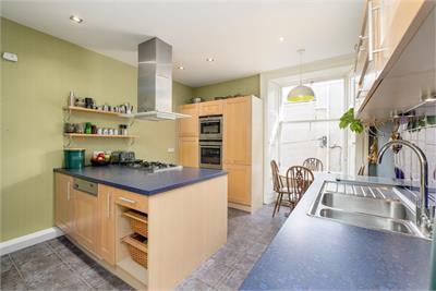 28/2 Colinton Road, Edinburgh, EH10 5EQ - image 11
