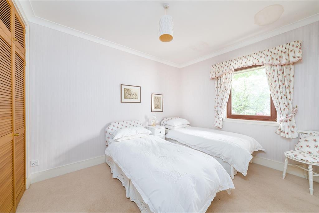 Tweedsyde House,
Shedden Park Road,
Kelso,
TD5 7PX - image 11