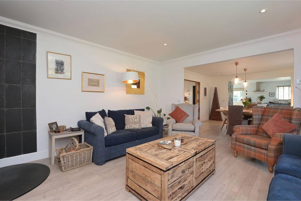Lochay Cottage Aberfeldy Road, , FK21 8TS - image 6
