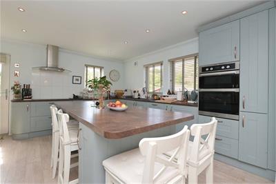 Lochay Cottage Aberfeldy Road, , FK21 8TS - image 9