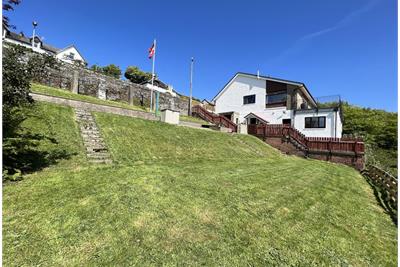 Crow Cottage,
Knockamillie Terrace,
Innellan,
Dunoon,
PA23 7SZ - image 23