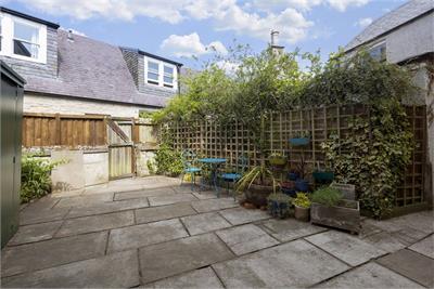 Raemartin House, Raemartin Square, West Linton, EH46 7ED - image 32