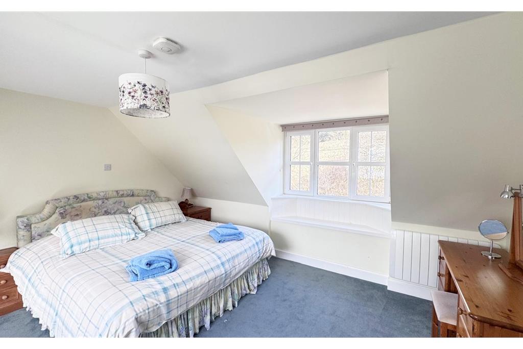 Knowehead,
Dalry,
Castle Douglas,
DG7 3TD - image 16
