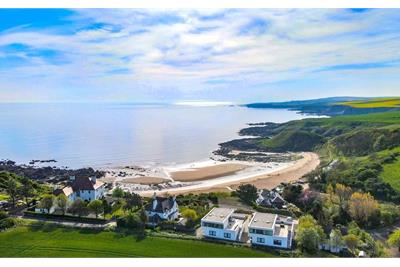 5 The Bay,
Coldingham Bay,
TD14 5PA - image 2