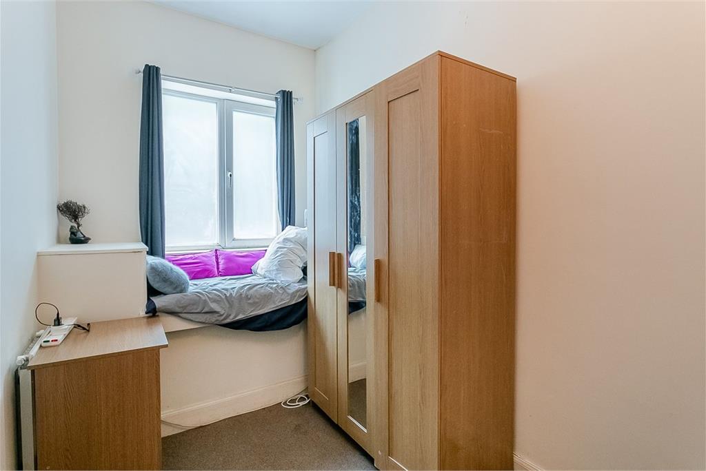 241 Dalry Road,
Edinburgh,
EH11 2JG - image 19