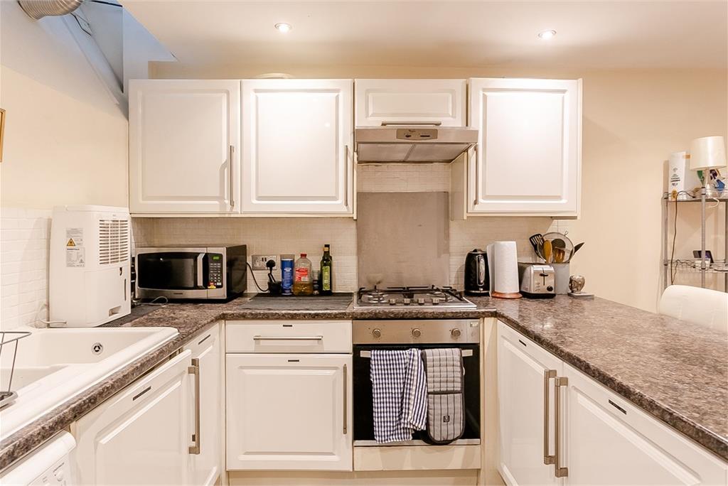 241 Dalry Road,
Edinburgh,
EH11 2JG - image 4