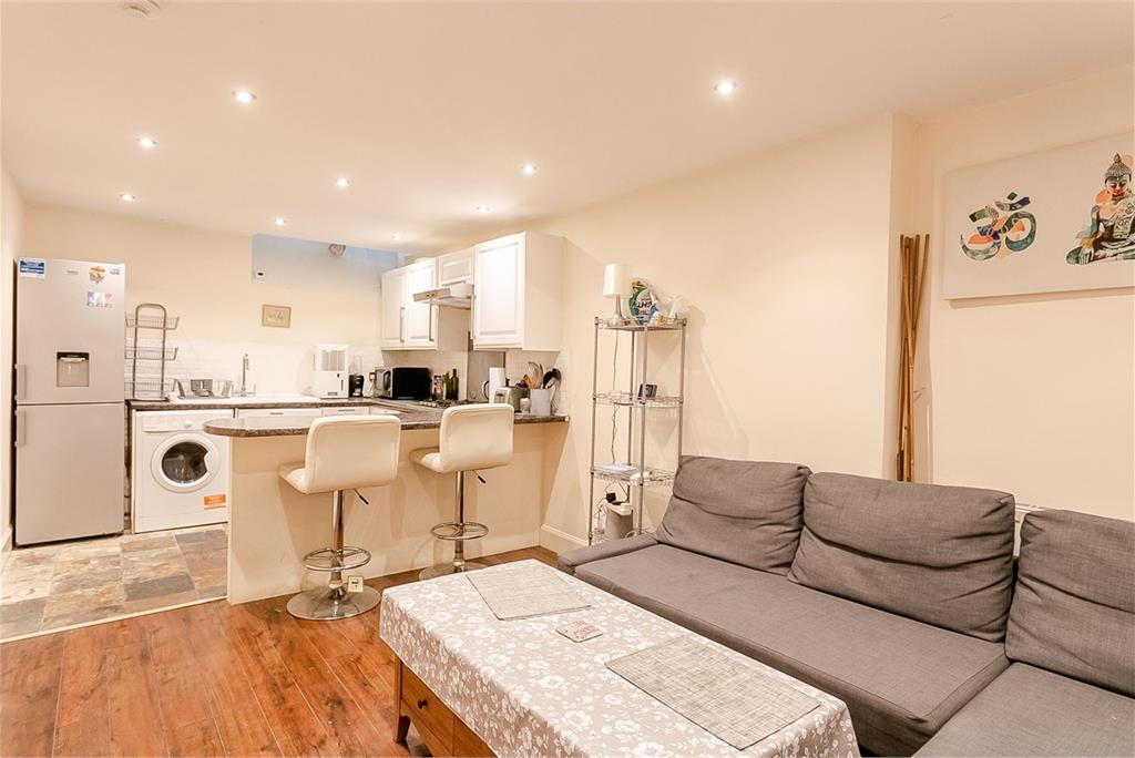 241 Dalry Road,
Edinburgh,
EH11 2JG - image 1