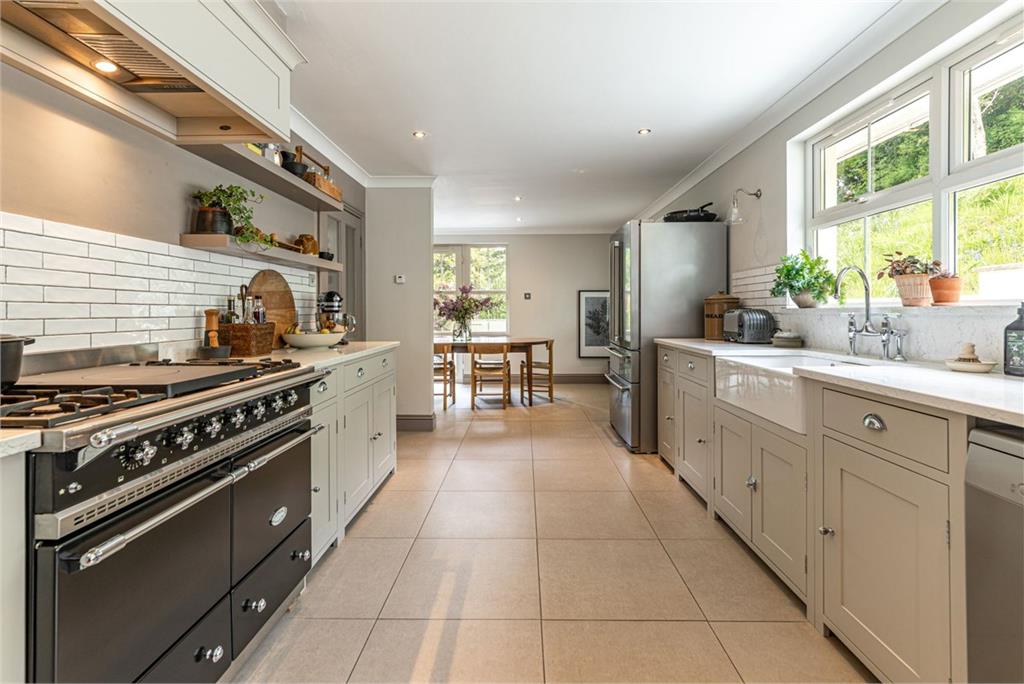 Glen Ridge, Hallpath, Langholm, DG13 0EQ - image 13