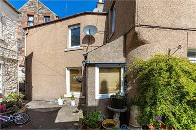 1 Store Close, Bank Street, Galashiels, TD1 1EP - image 2