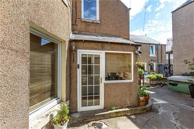 1 Store Close, Bank Street, Galashiels, TD1 1EP - image 3